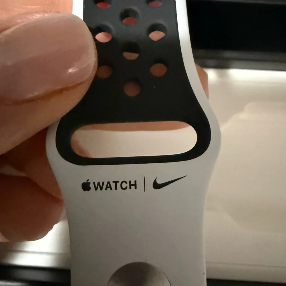 Nike Apple Watch 3 sport with Black and White Band